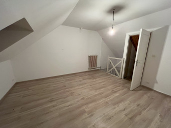 Maison a louer saint-quentin - 4 pièce(s) - 95 m2 - Surfyn