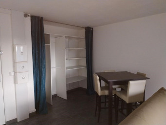 Appartement a louer combs-la-ville - 1 pièce(s) - 33 m2 - Surfyn