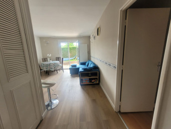 Maison a louer plaisir - 5 pièce(s) - 95 m2 - Surfyn