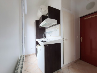 Appartement a louer rueil-malmaison - 1 pièce(s) - 22.85 m2 - Surfyn