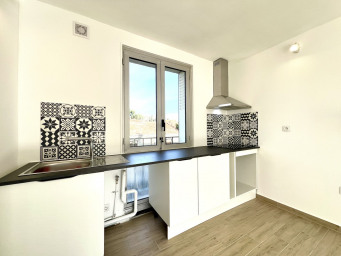 Appartement a louer marseille-13e-arrondissement - 3 pièce(s) - 47 m2 - Surfyn