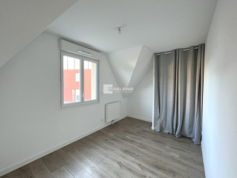 Maison a louer tourcoing - 4 pièce(s) - 80.37 m2 - Surfyn