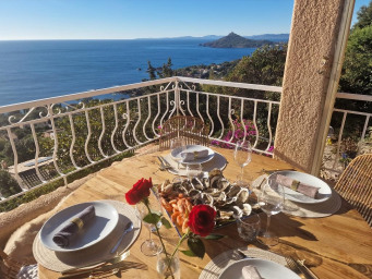 Maison a louer frejus - 4 pièce(s) - 130 m2 - Surfyn