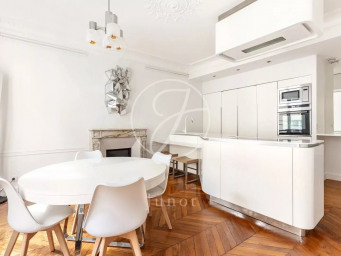 Appartement a louer paris-9e-arrondissement - 5 pièce(s) - 93.54 m2 - Surfyn