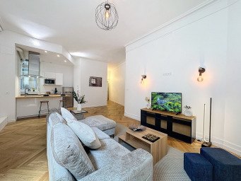 Appartement 2 pièce(s) 70 m²à louer Lyon-2e-arrondissement