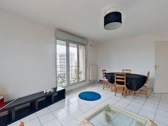 Appartement a louer lyon-8e-arrondissement - 3 pièce(s) - 70 m2 - Surfyn
