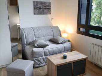 Maison a louer montrouge - 6 pièce(s) - 0 m2 - Surfyn