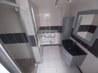 Appartement a louer wattrelos - 4 pièce(s) - 75 m2 - Surfyn