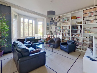 Maison 1 250 000 € - 276 m²