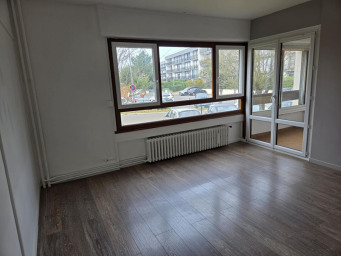 Appartement 4 pièce(s) 76 m²à louer Longjumeau