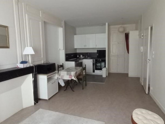 Appartement a louer saumur - 1 pièce(s) - 32 m2 - Surfyn