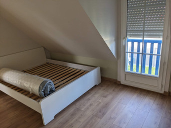 Maison a louer - 10 pièce(s) - 205 m2 - Surfyn