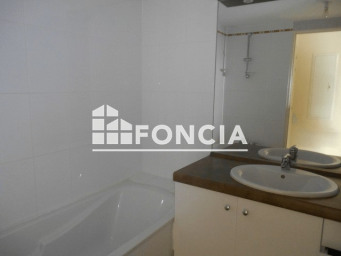 Appartement a louer - 2 pièce(s) - 39.6 m2 - Surfyn