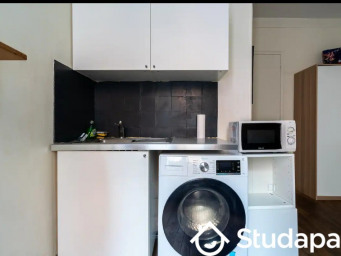 Maison a louer paris-17e-arrondissement - 1 pièce(s) - 22 m2 - Surfyn