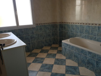 Maison a louer vaulx-en-velin - 5 pièce(s) - 115 m2 - Surfyn