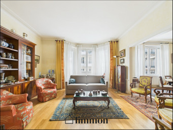 Appartement 1 047 000 € - 179 m²