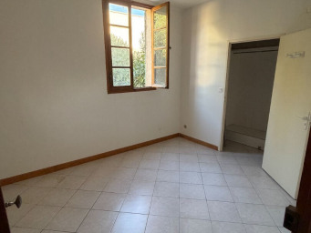 Maison a louer salon-de-provence - 4 pièce(s) - 100 m2 - Surfyn