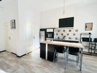 Appartement a louer marseille-5e-arrondissement - 1 pièce(s) - 38 m2 - Surfyn