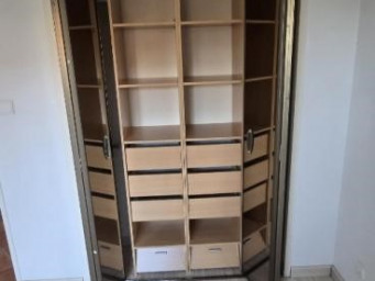 Maison a louer vaulx-en-velin - 6 pièce(s) - 135 m2 - Surfyn