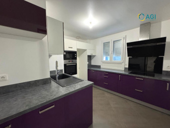 Maison a louer meaux - 6 pièce(s) - 124.98 m2 - Surfyn