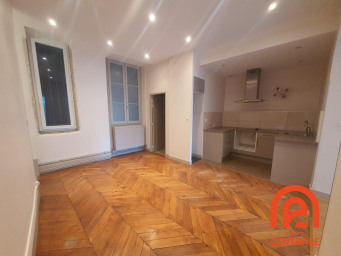 Appartement a louer lyon-2e-arrondissement - 2 pièce(s) - 70.96 m2 - Surfyn