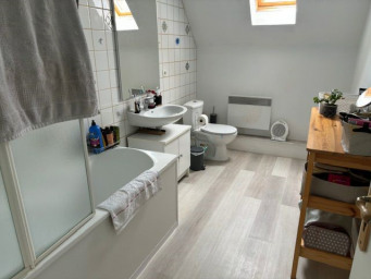 Maison a louer lisieux - 1 pièce(s) - 107 m2 - Surfyn