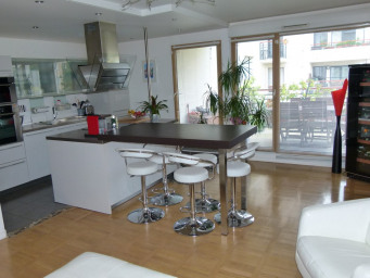 Appartement a louer  - 3 pièce(s) - 70.31 m2 - Surfyn