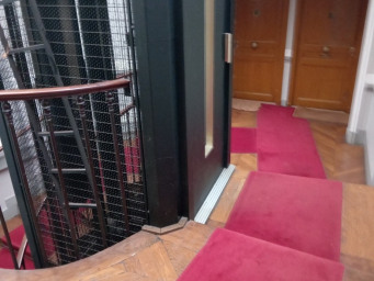 Appartement a louer paris-2e-arrondissement - 2 pièce(s) - 0 m2 - Surfyn