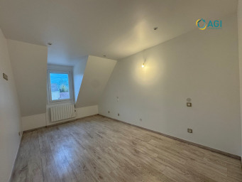 Maison a louer meaux - 6 pièce(s) - 124.98 m2 - Surfyn