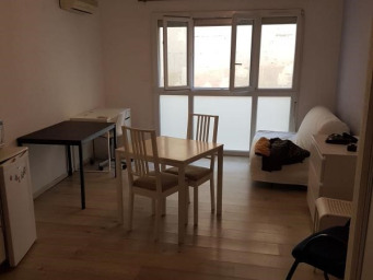 Appartement a louer arles - 1 pièce(s) - 24 m2 - Surfyn