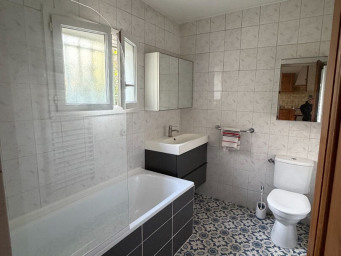 Maison a louer salon-de-provence - 4 pièce(s) - 100 m2 - Surfyn