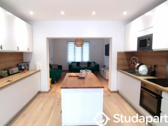 Appartement 1 pièce(s) 14 m²à louer Lille