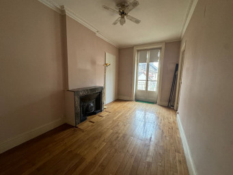 Appartement a louer bourgoin-jallieu - 2 pièce(s) - 55 m2 - Surfyn