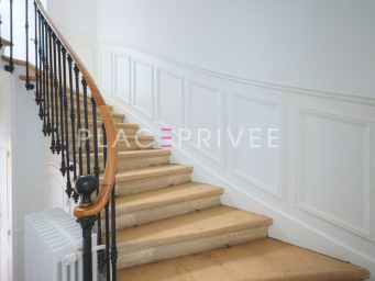 Maison a louer nancy - 12 pièce(s) - 387 m2 - Surfyn