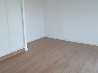 Appartement a louer sainte-genevieve-des-bois - 3 pièce(s) - 69 m2 - Surfyn