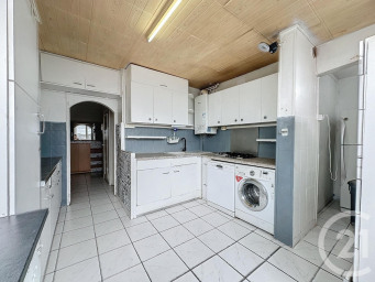 Appartement a vendre  - 3 pièce(s) - 73.17 m2 - Surfyn