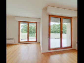 Appartement a louer le plessis-robinson - 3 pièce(s) - 66.2 m2 - Surfyn