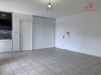 Appartement a louer vaulx-en-velin - 3 pièce(s) - 62.15 m2 - Surfyn