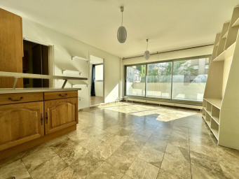 Appartement a louer paris-11e-arrondissement - 3 pièce(s) - 51 m2 - Surfyn