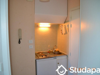 Appartement a louer cherbourg-en-cotentin - 1 pièce(s) - 19 m2 - Surfyn