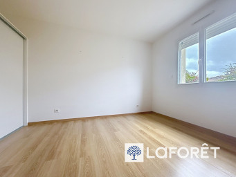 Maison a louer bourgoin-jallieu - 5 pièce(s) - 128 m2 - Surfyn