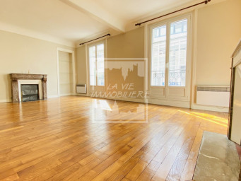 109 Annonces De Vente D Appartements A Paris 75 Seloger Com