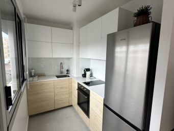 Appartement a louer paris-18e-arrondissement - 2 pièce(s) - 41 m2 - Surfyn