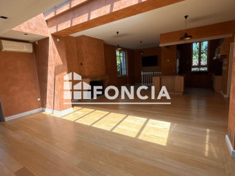 Maison a louer lyon-9e-arrondissement - 6 pièce(s) - 146.6 m2 - Surfyn