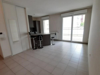 Appartement a louer saint-martin-d'heres - 2 pièce(s) - 45 m2 - Surfyn