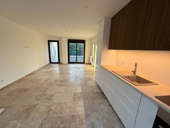 Maison a louer plaisir - 4 pièce(s) - 80 m2 - Surfyn