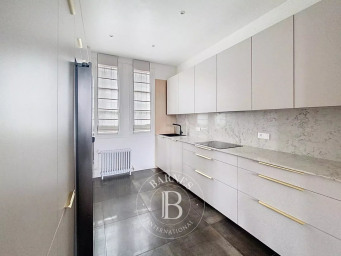 Maison a louer suresnes - 6 pièce(s) - 156.74 m2 - Surfyn