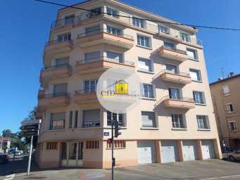 Appartement a louer bourgoin-jallieu - 3 pièce(s) - 78.8 m2 - Surfyn