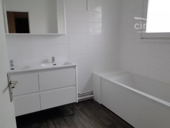 Maison a louer agen - 5 pièce(s) - 110.72 m2 - Surfyn