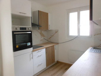 Appartement a louer grasse - 3 pièce(s) - 78 m2 - Surfyn